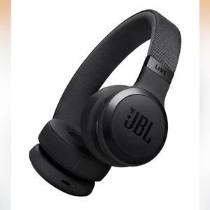 JBL Live 670NC Headphones Black